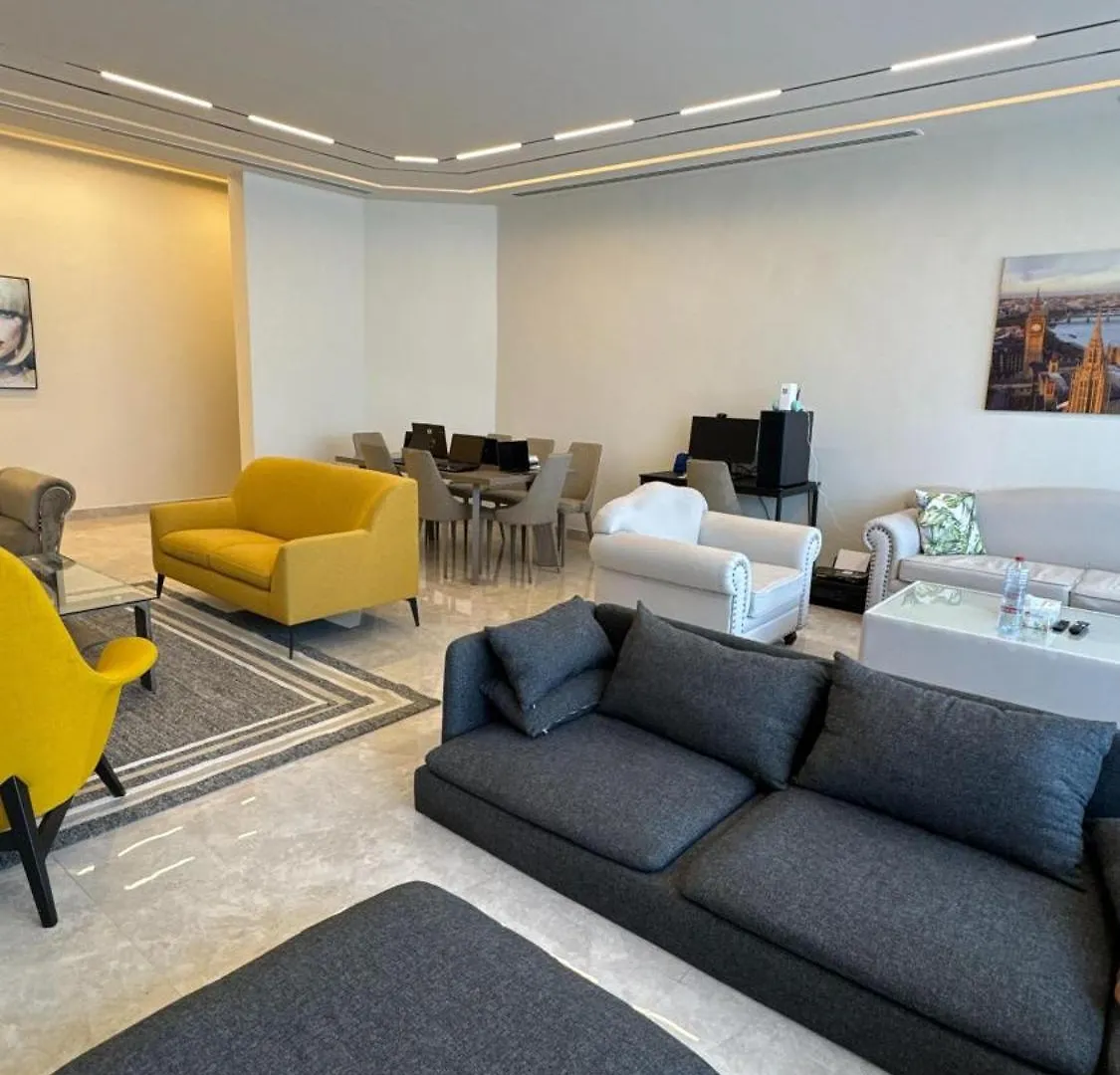 Nas Villa Luxury Hostels ドバイ